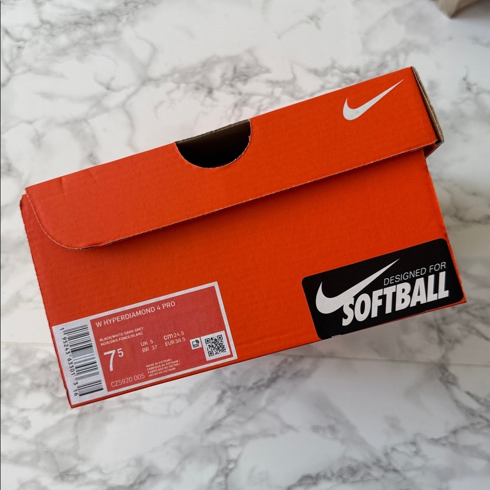 Nike Lunar Hyperdiamond Womens Softball Cleats 7.5